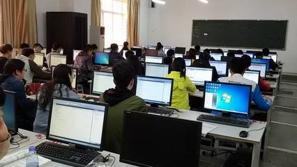 2020高考最熱門的4大專業(yè)，畢業(yè)能拿金飯碗，有你學的專業(yè)嗎？