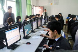 管理系圓滿舉辦第三期計算機高新技術(shù)培訓(xùn)與考試，助力學(xué)子技能提升